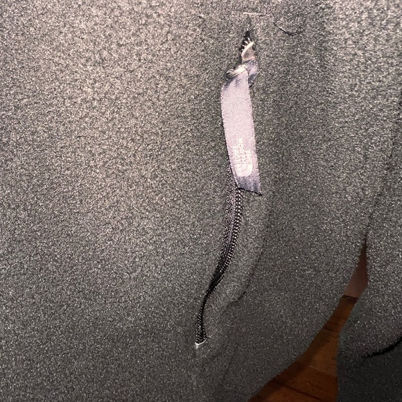 The North Face Black Fleece Jacket Men’s M Full Zip Outdoor Lightweight Casual - Picture 6 of 12